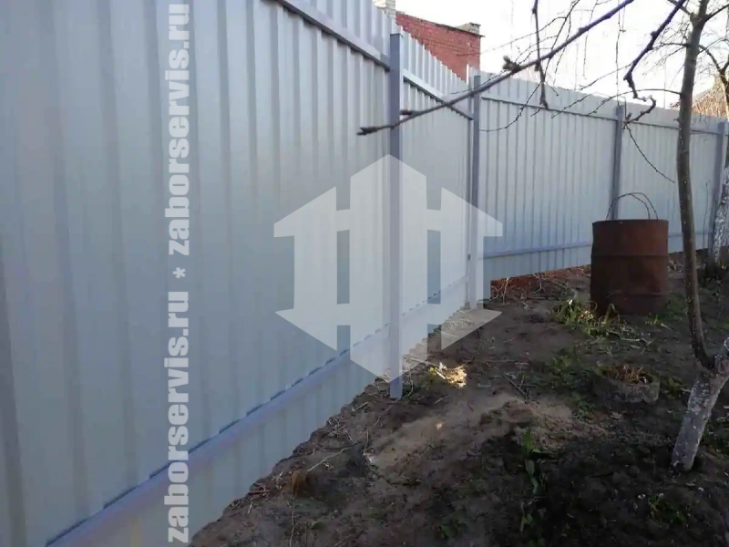 Забор из профнастила 62 метра