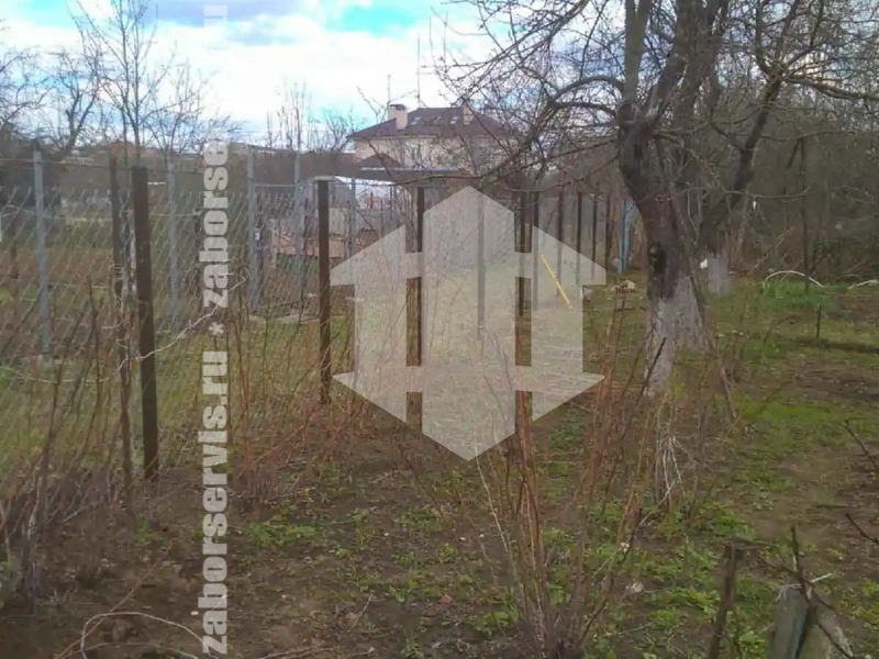 Забор из сетки рабицы в натяг 75 метров