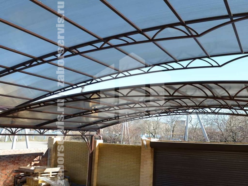 Навес для дома пример 11