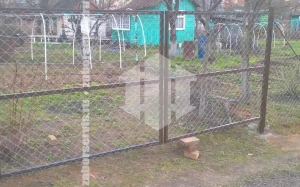 Забор из сетки рабицы в натяг 75 метров