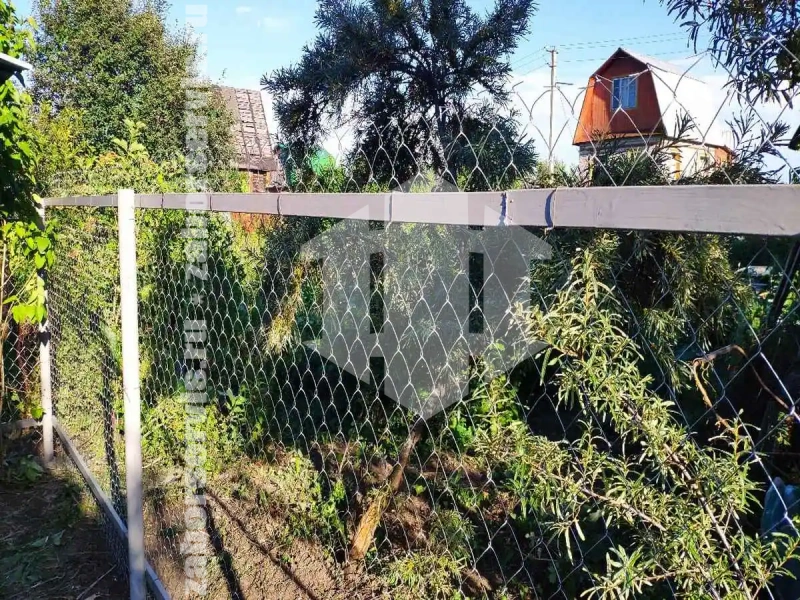 Забор из сетки рабицы на профильном каркасе 64 метра