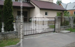 Сварной забор с откатными воротами 80 метров